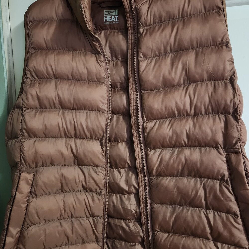 Woman's puffer vest 32 degrees